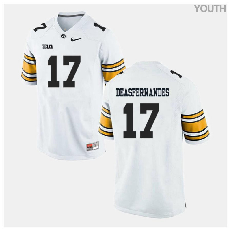 Youth Iowa Hawkeyes NCAA #17 Brenden Deasfernandes White Authentic Nike Alumni Stitched College Football Jersey GN34G30FO